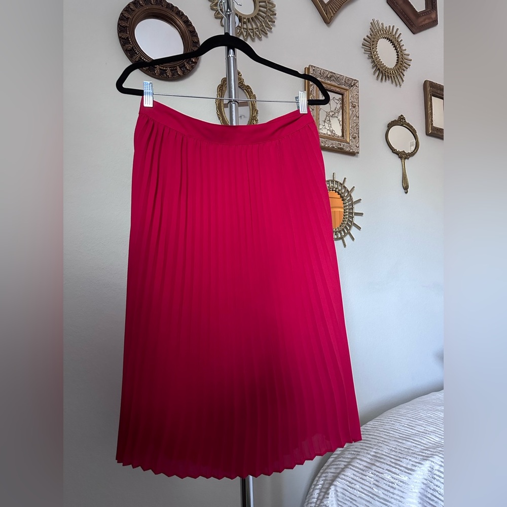 Red Pleated Chiffon Midi Skirt